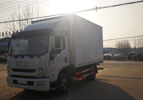 上汽躍進(jìn)國(guó)六C500自動(dòng)檔4米2冷藏車價(jià)格