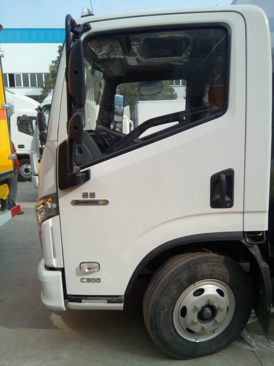 依維柯超越冷藏車 (6).jpg