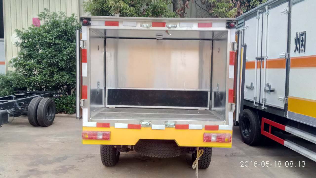 五十鈴皮卡防爆車