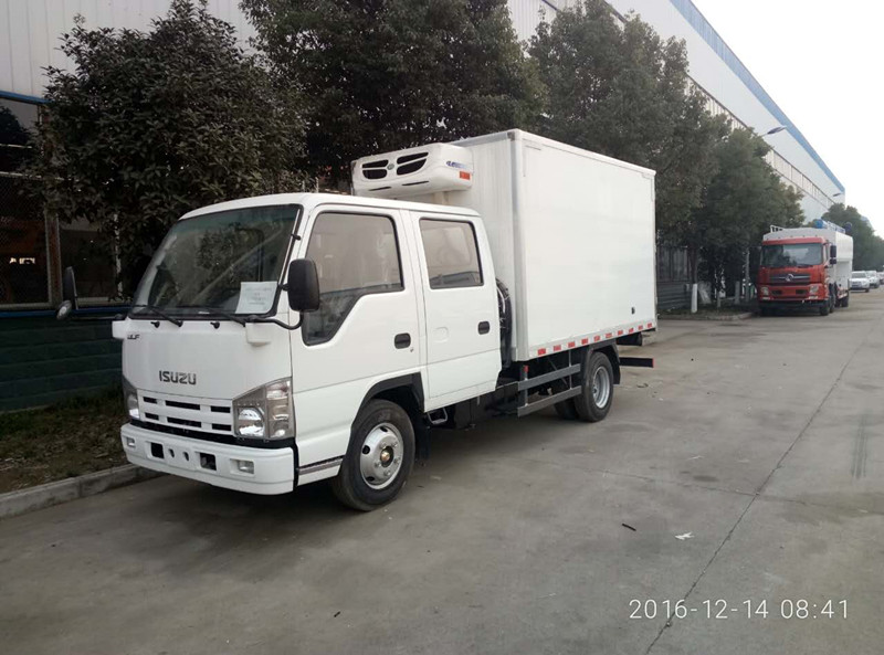 五十鈴國(guó)五雙排冷藏車(chē) (4).jpg