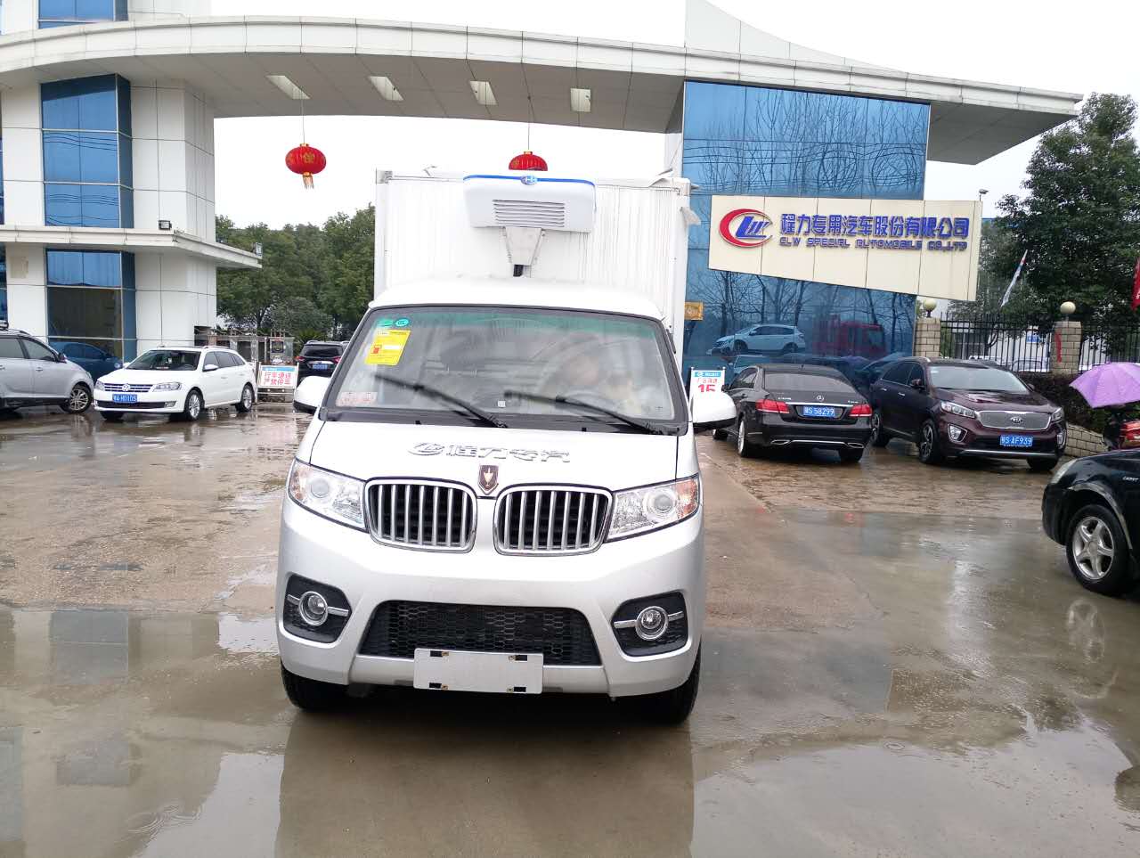 金杯國(guó)五冷藏車