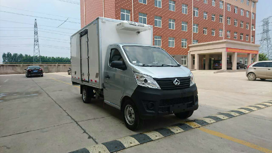 長安國五3米冷藏車