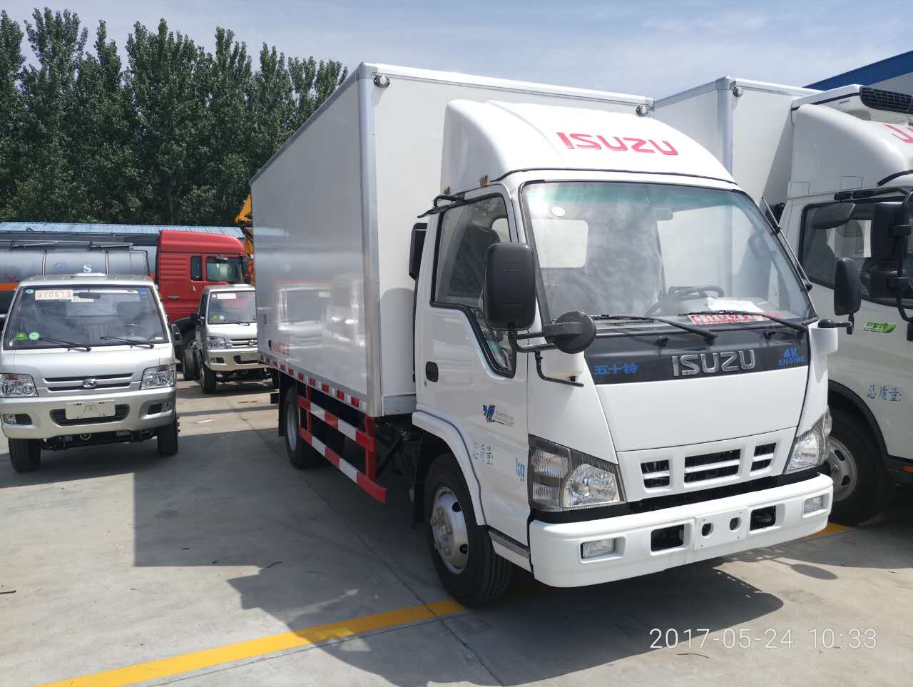 五十鈴國(guó)五4米2冷藏車(chē)