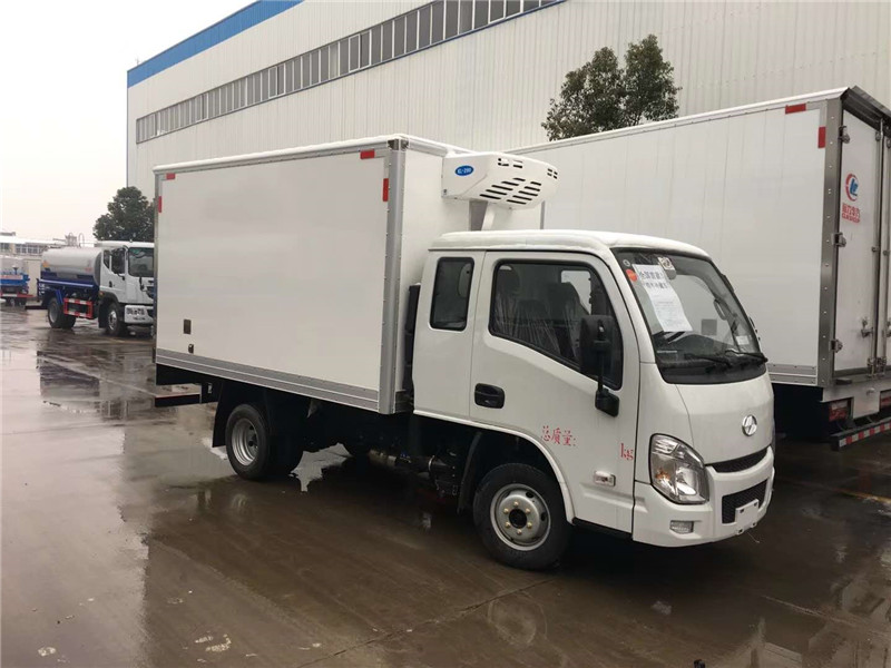躍進排半3米2冷藏車 (3).jpg