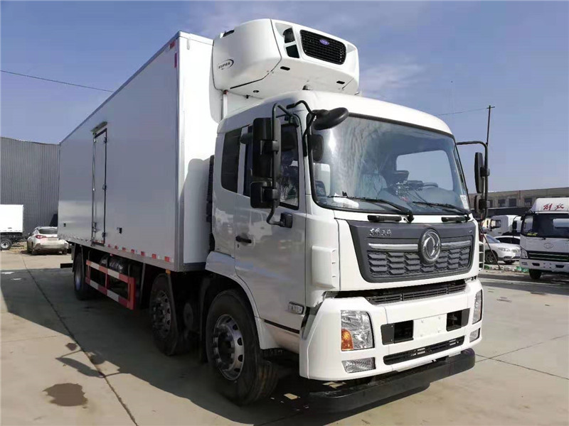 東風(fēng)天錦8米6冷藏車 (3).jpg