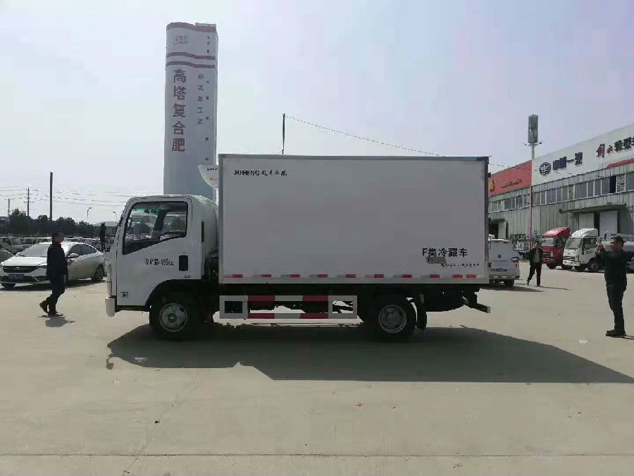 五十鈴KV600國六4米2冷藏車 (5).jpg